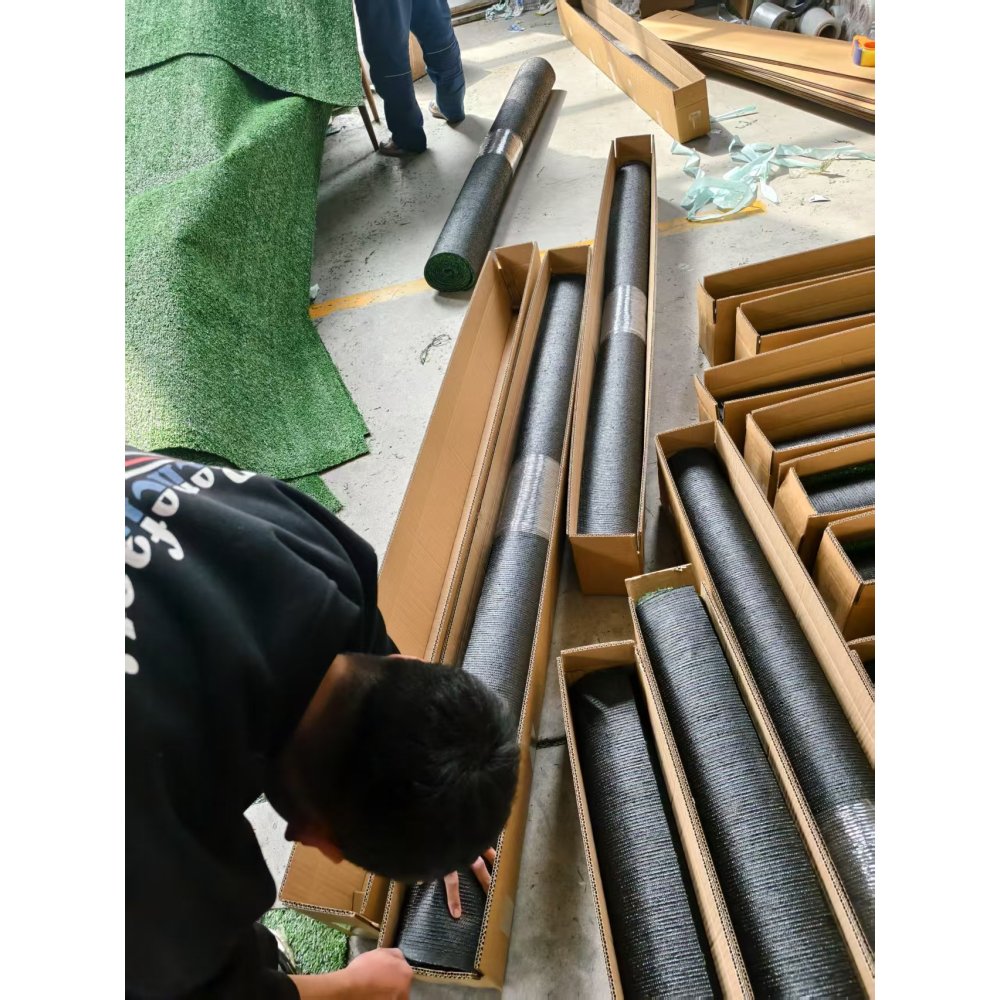 3ft x 16ft Premium Artificial Turf Mat with Drainage Holes. Thick Fake Grass with Rubber Backing, Ideal for Indoor/Outdoor Pet Areas, Garden, Lawn, Patio & Balcony Decor(Grass height 0.6 inches/1.5cm)