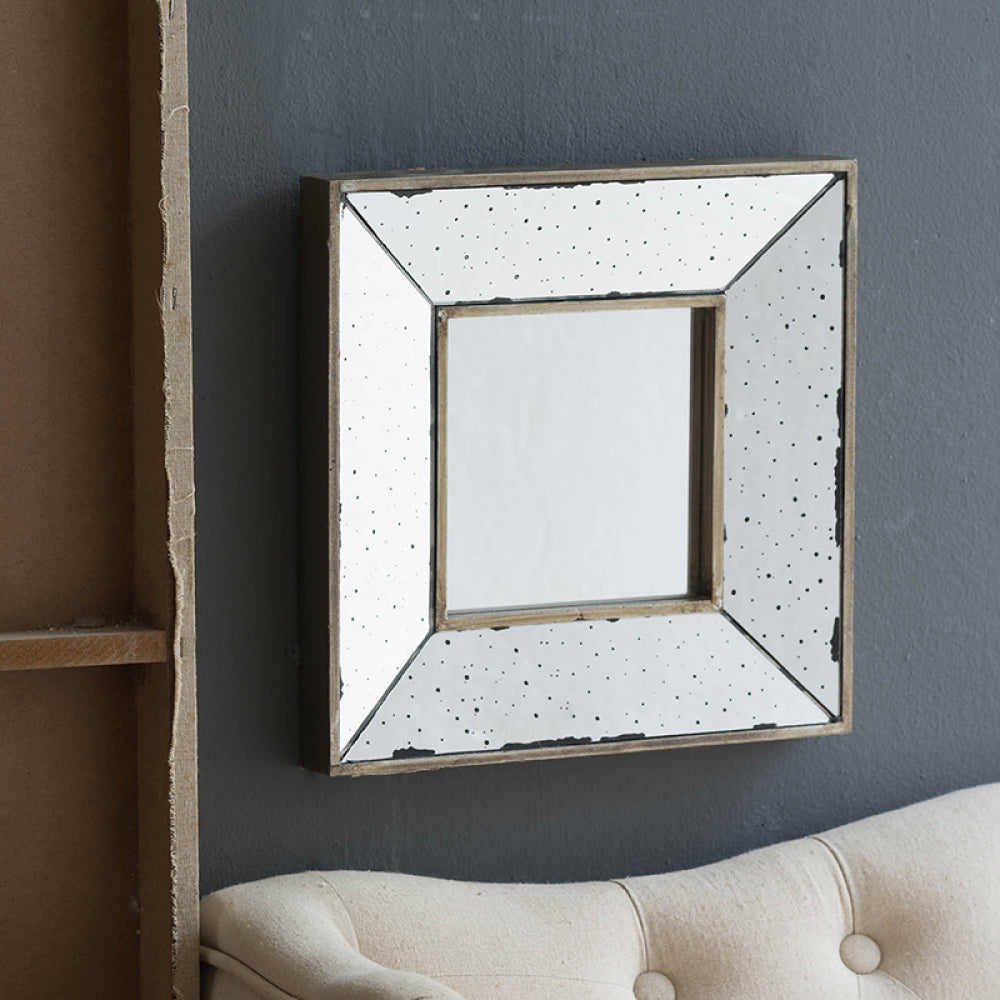 18" x 18" Distressed Silver Square Accent Mirror, Traditional Style Framed Wall Mirror for Living Room, Entryway, Office, Bedroom, Hallway