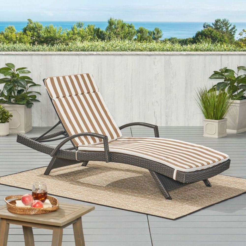 52005.00CUSH-BLU (2PCS) SALEM Outdoor Chaise Lounge Cushion (Without Chaise Lounge)