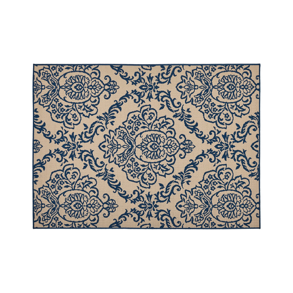 7'x5'3" RUG