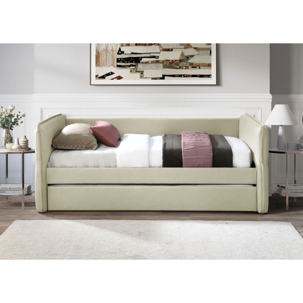Daybed With a Trundle in Mocha