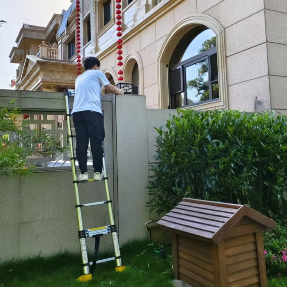 11.5 FT aluminum telescopic ladder, equipped with 360 ° rotatable stabilizer bar and metal tool suction magnetic strip, compact and portable anti slip folding ladder, multi-purpose telescopic ladder