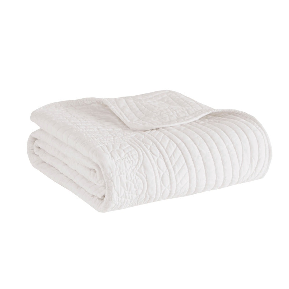 Oversized Quilted Throw with Scalloped Edges White 60x72"