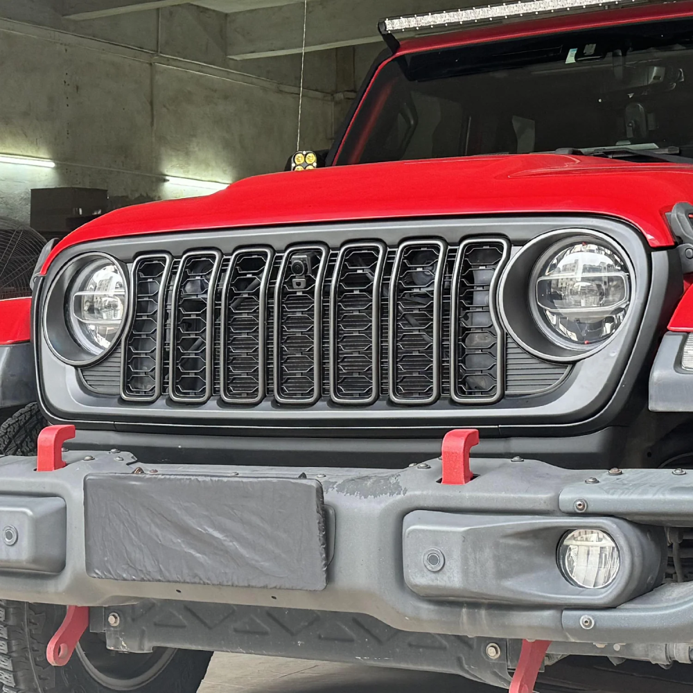 Front Mesh Grille Grid Grill for 2018-2024 Jeep Wrangler Rubicon Sahara Sport JL/JT Grill With Camera Hole Black Plastic
