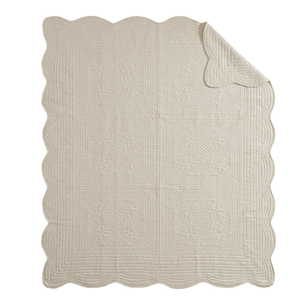 Oversized Quilted Throw with Scalloped Edges Cream 60x72"