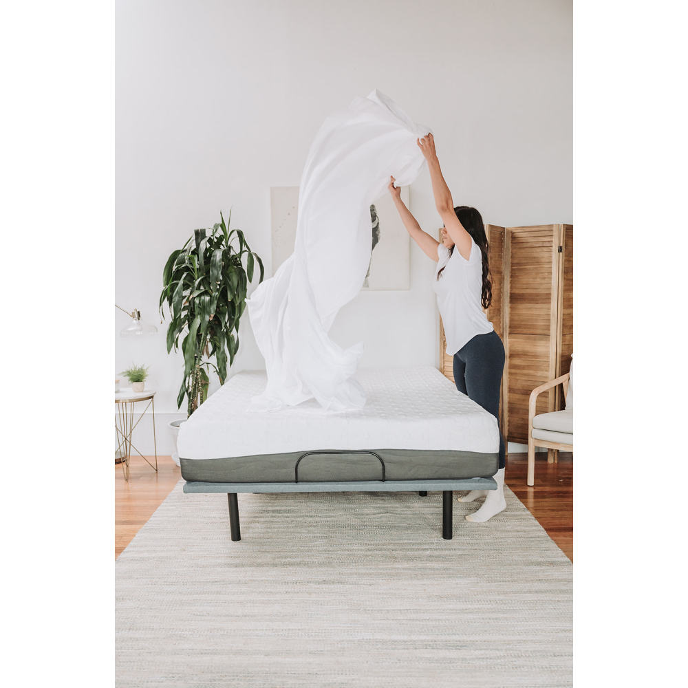 Omne Sleep 4-Piece White Brushed Microfiber Twin Hypoallergenic Sheet Set