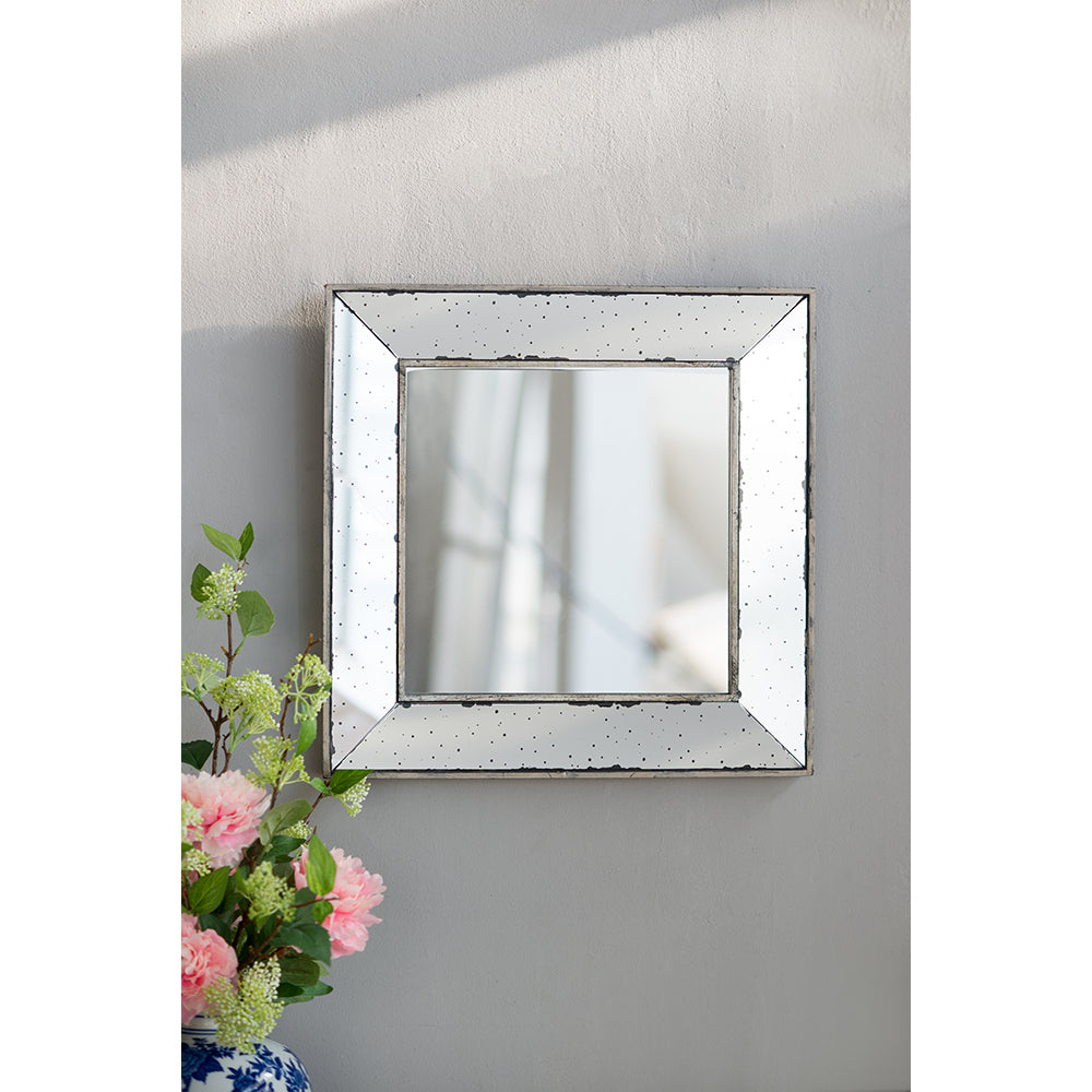 18" x 18" Distressed Silver Square Accent Mirror, Traditional Style Framed Wall Mirror for Living Room, Entryway, Office, Bedroom, Hallway
