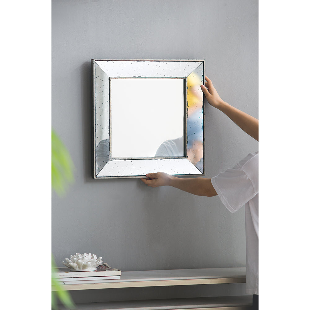 18" x 18" Distressed Silver Square Accent Mirror, Traditional Style Framed Wall Mirror for Living Room, Entryway, Office, Bedroom, Hallway