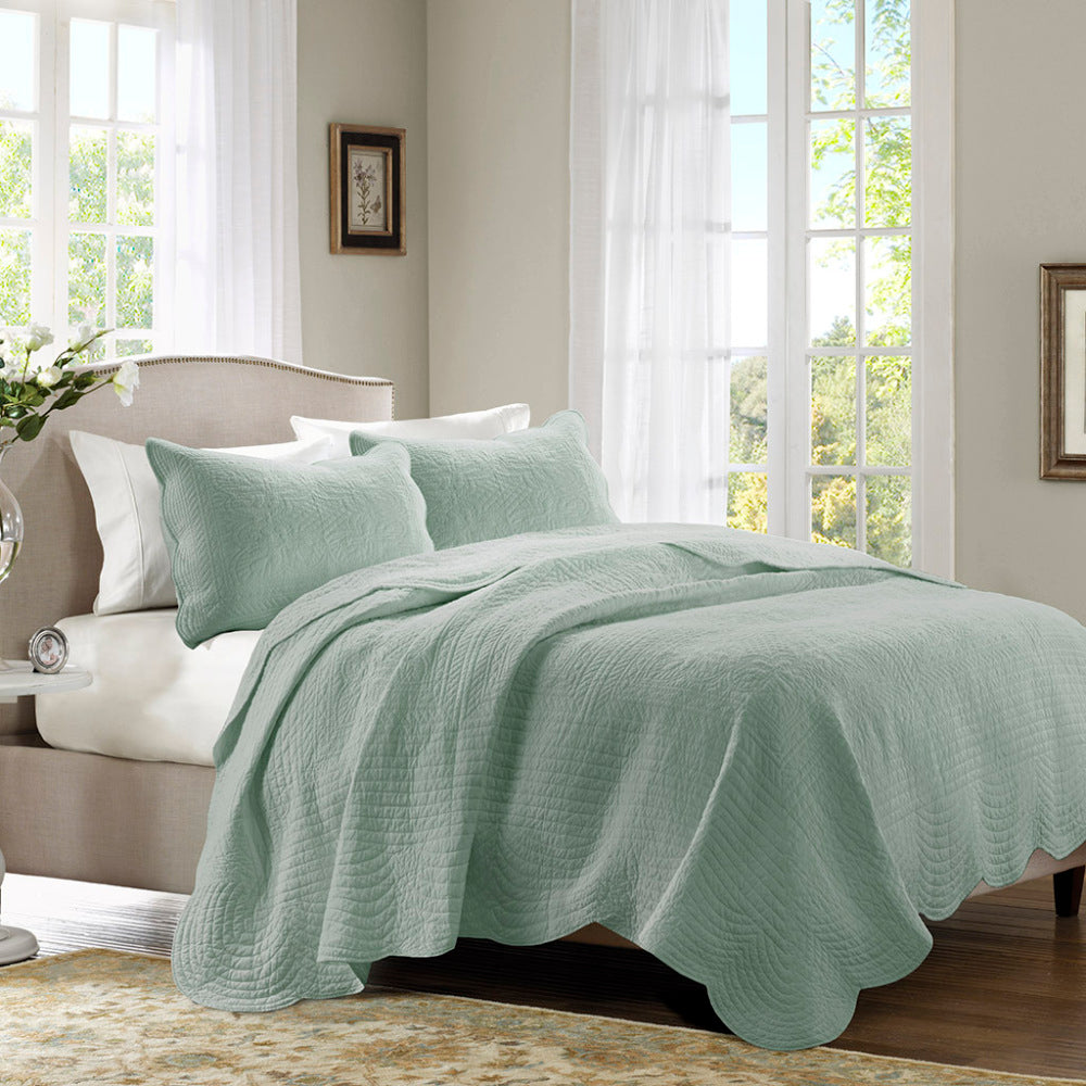 3 Piece Reversible Scalloped Edge Quilt Set Seafoam King/Cal King
