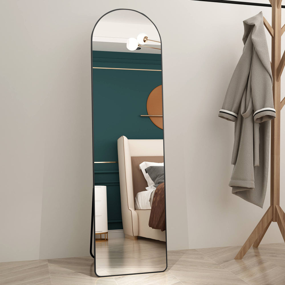The 4st generation of floor mounted full length mirrors. Aluminum alloy metal frame arched wall mirror, bathroom makeup mirror, bedroom porch, clothing store, wall mounted.Black 59.8 "*16.5"W115112560