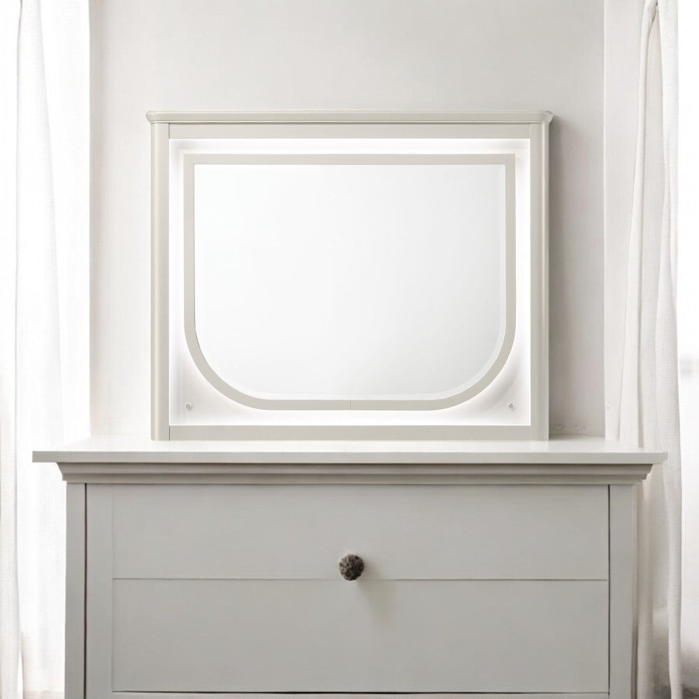 Laveda Pearl White Finish Mirror w/LED