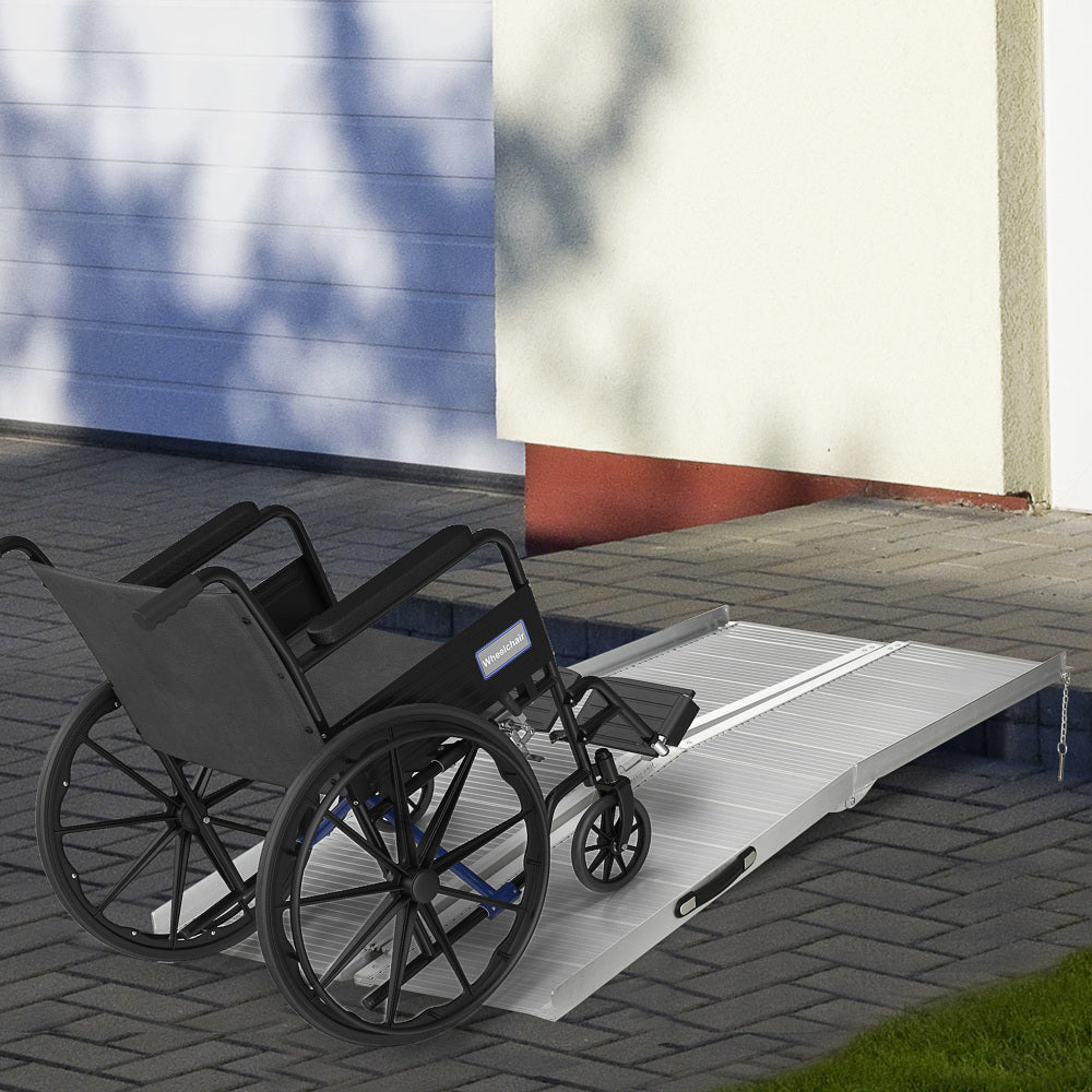 HOMCOM Textured Aluminum Folding Wheelchair Handicap Ramp, 6'