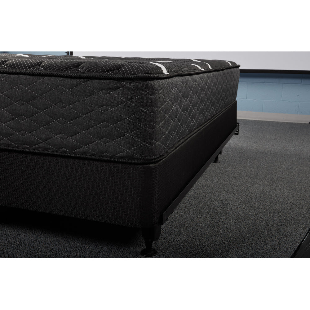 Restonic ComfortCare Hybrid Heartland Firm, Twin