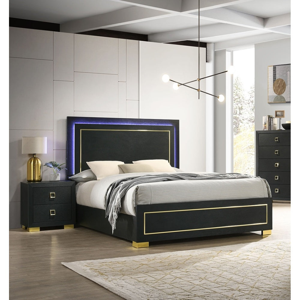 Contemporary Style 3pc Bedroom Set Queen Size Bed And 2x Nightstands Black Wood Gold Accent Legs