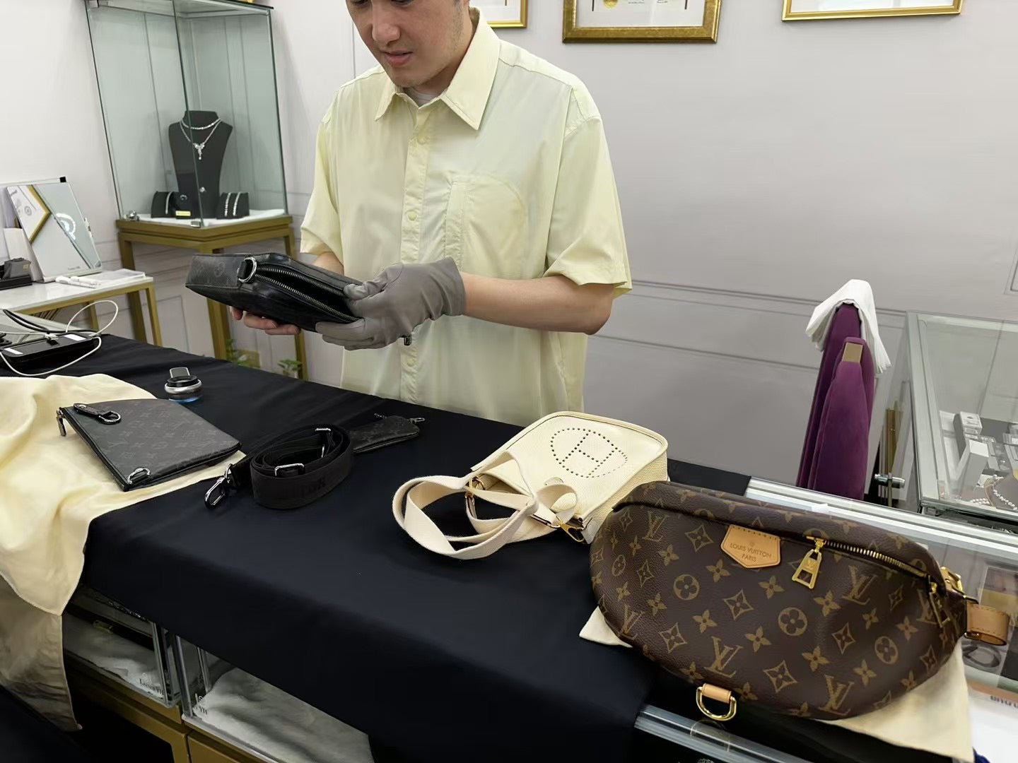 Louis vuitton bags buy now pay later best sale