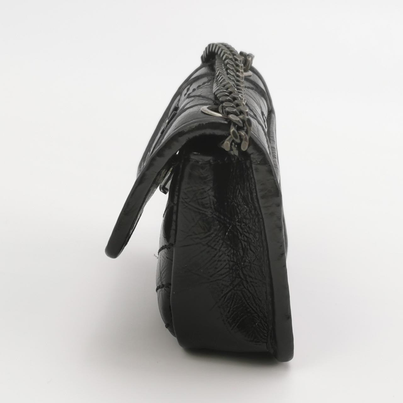 Saint Laurent NikiMicro Solid Color V Pattern in Waxy Leather, Shoulder Bag, YSL Logo Shoulder Bag