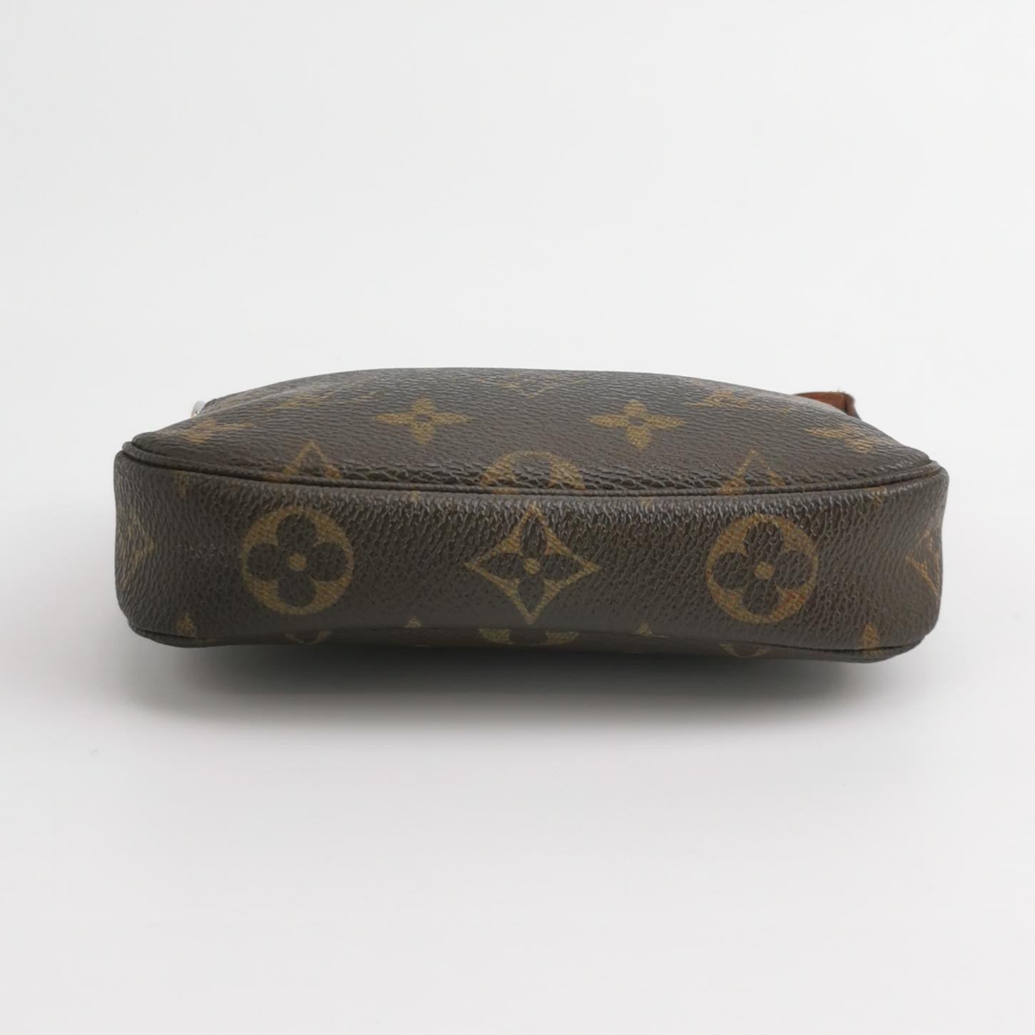 Louis Vuitton（LV）Accessories Mini Vegetable Tanned Leather Monogram Print Mahjong Bag Handbag